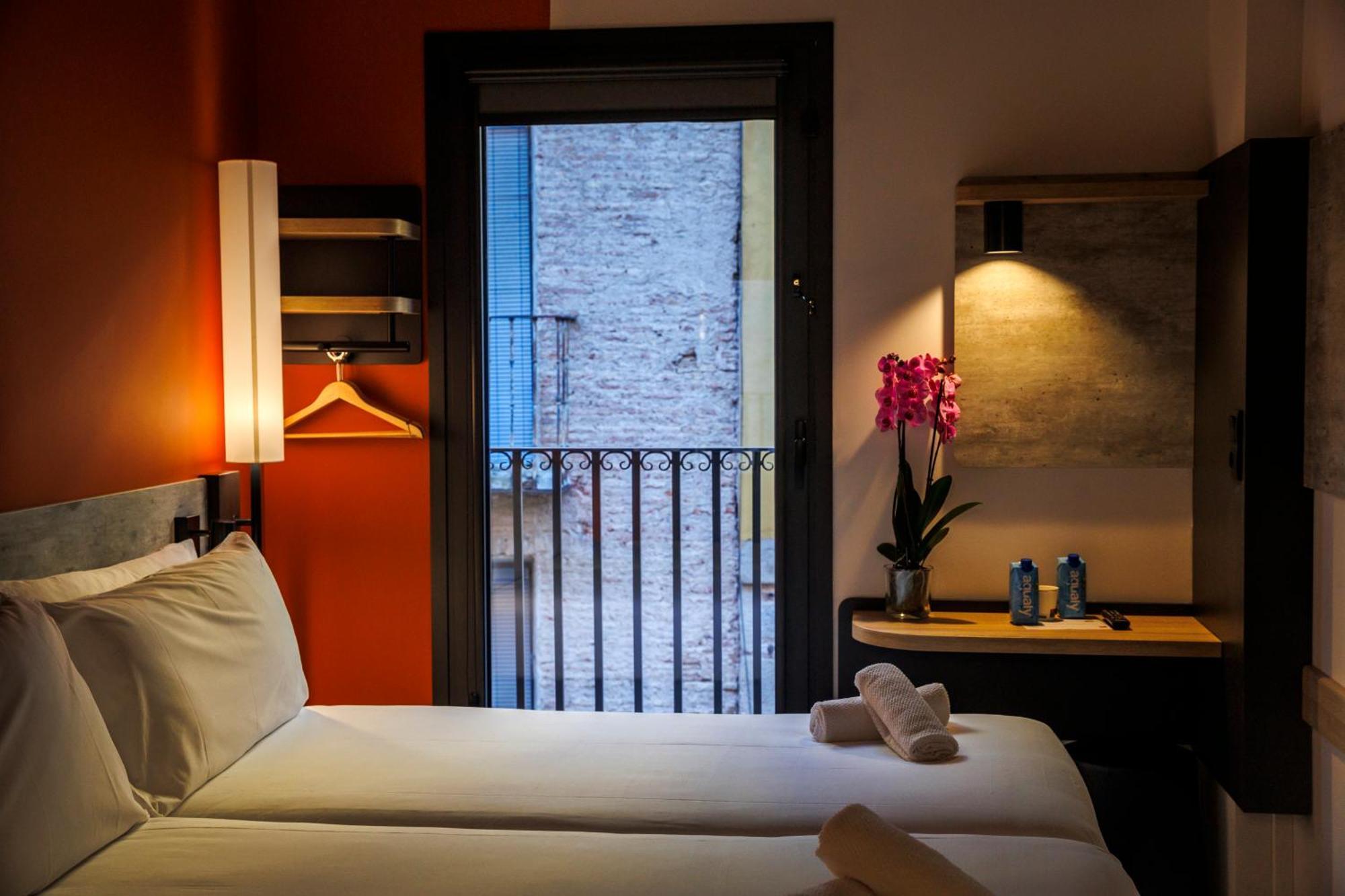 Ibis Budget Logrono Centro Екстериор снимка