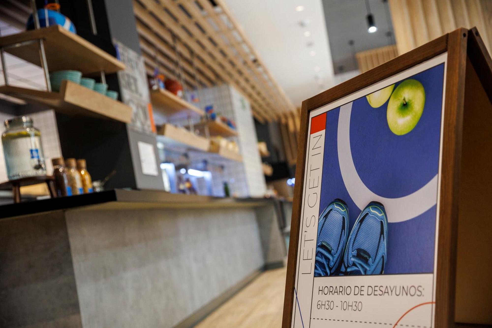 Ibis Budget Logrono Centro Екстериор снимка